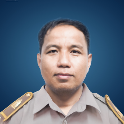 ທ່ານ ຊອ. ສົມສັກ  ທອງມິດຈະລາດ